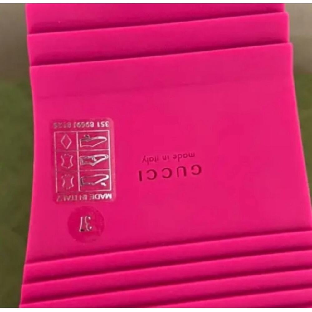 Gucci Hot Pink Sandals with Yellow Logo - Picture 2 of 3
